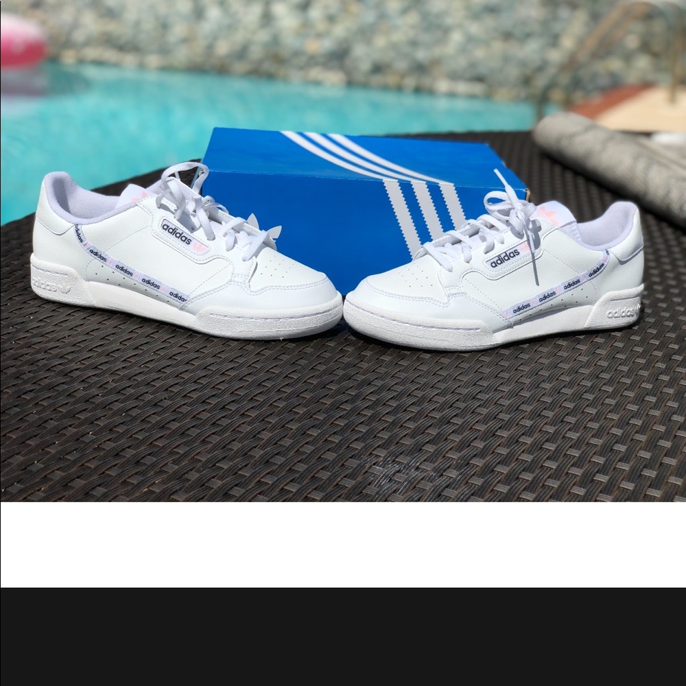 ADIDAS CONTINENTAL 👟